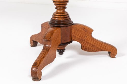 19TH CENTURY FRENCH OAK OCCASIONAL TABLE - ADDITIONAL PHOTO 2