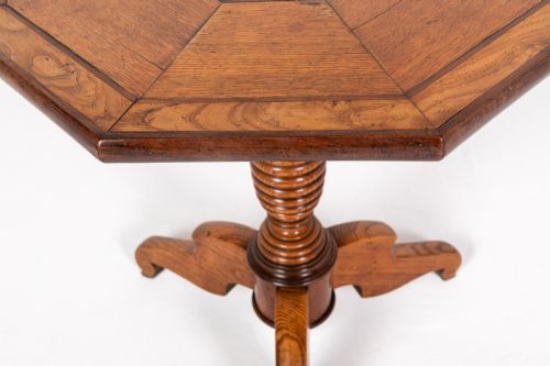 19TH CENTURY FRENCH OAK OCCASIONAL TABLE - ADDITIONAL PHOTO 3