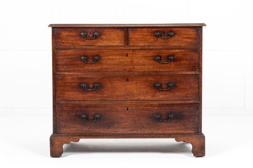 18th century english mahogany chest of drawers - CATEGORY: ANTIQUE CHEST OF DRAWERS - DATED 18TH CENTURY