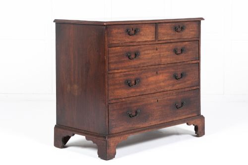 18TH CENTURY ENGLISH MAHOGANY CHEST OF DRAWERS - ADDITIONAL PHOTO 5