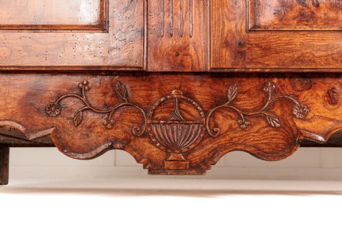 PAIR OF 18TH CENTURY FRENCH BURR ASH BUFFETS - ADDITIONAL PHOTO 5
