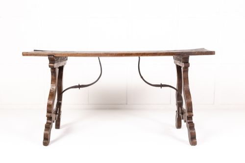 18TH CENTURY SPANISH WALNUT TABLE - ADDITIONAL PHOTO 1