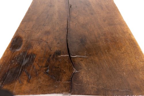 18TH CENTURY SPANISH WALNUT TABLE - ADDITIONAL PHOTO 7