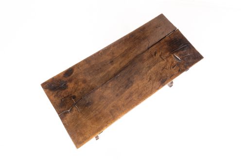 18TH CENTURY SPANISH WALNUT TABLE - ADDITIONAL PHOTO 8