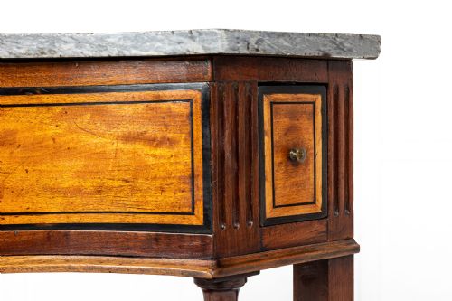 EARLY 19TH CENTURY FRENCH WALNUT AND SATINWOOD CONSOLE TABLE - ADDITIONAL PHOTO 6