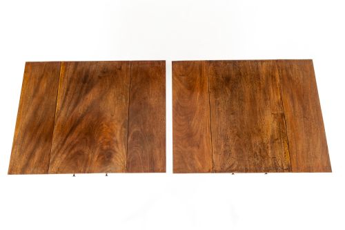 PAIR OF 18TH CENTURY ENGLISH MAHOGANY PEMBROKE TABLES - ADDITIONAL PHOTO 4