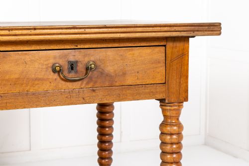 LARGE 19TH CENTURY FRENCH WALNUT DRAPERS TABLE - ADDITIONAL PHOTO 5