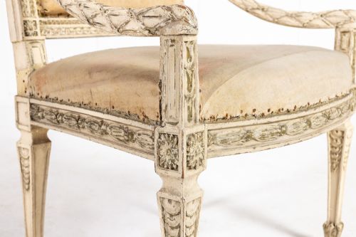 PAIR OF LOUIS XVI ARMCHAIRS - ADDITIONAL PHOTO 3