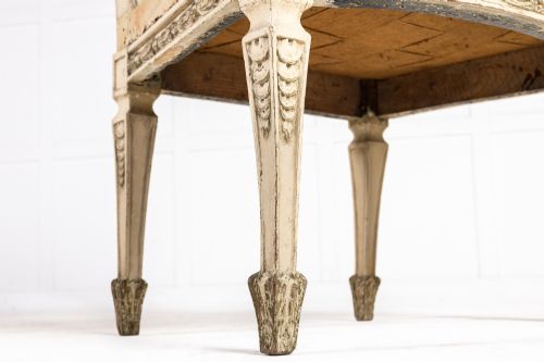 PAIR OF LOUIS XVI ARMCHAIRS - ADDITIONAL PHOTO 5