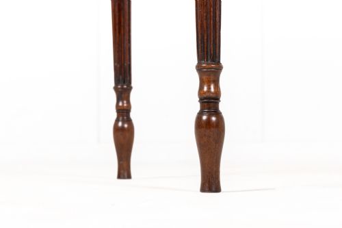 18TH CENTURY GEORGE III MAHOGANY SIDEPIER TABLE IN THE MANNER OF THOMAS CHIPPENDALE OR MAYHEW AND INCE - ADDITIONAL PHOTO 8