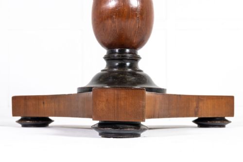19TH CENTURY ITALIAN WALNUT TABLE WITH MARBLE TOP - ADDITIONAL PHOTO 5
