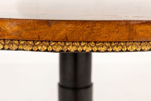 EARLY 19TH CENTURY ITALIAN WALNUT CENTRE TABLE - ADDITIONAL PHOTO 6