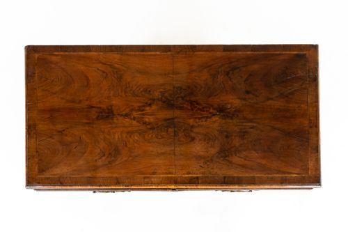 18TH CENTURY GEORGE II WALNUT CHEST OF DRAWERS - ADDITIONAL PHOTO 3