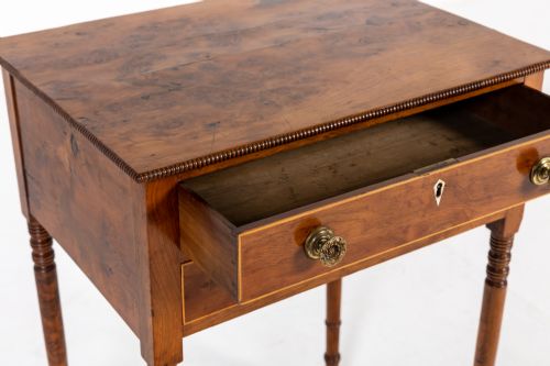 19TH CENTURY ENGLISH YEW SIDE TABLE - ADDITIONAL PHOTO 4