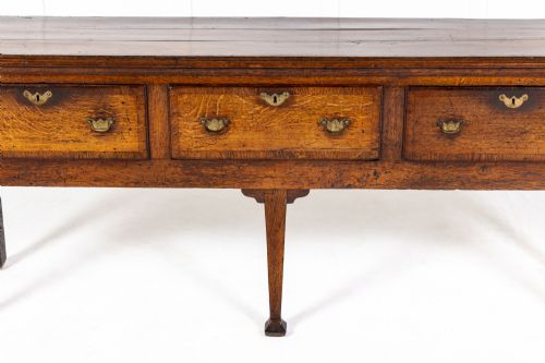 18TH CENTURY GEORGE III ENGLISH OAK DRESSER BASE - ADDITIONAL PHOTO 2