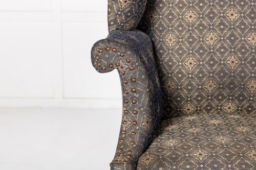 18TH CENTURY GEORGE III MAHOGANY WING CHAIR - ADDITIONAL PHOTO 2