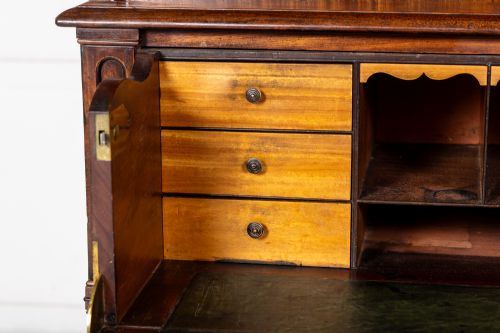 LATE REGENCY PERIOD MAHOGANY SECRETAIRE BOOKCASE CIRCA 182530 - ADDITIONAL PHOTO 6