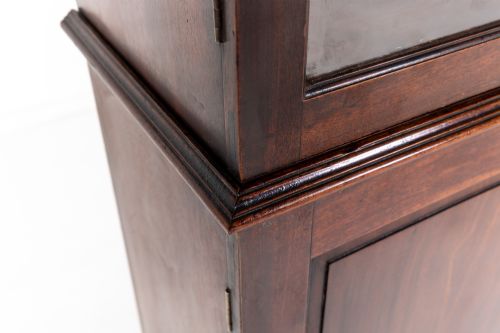 18TH CENTURY GEORGE II ENGLISH MAHOGANY BOOKCASE - ADDITIONAL PHOTO 3