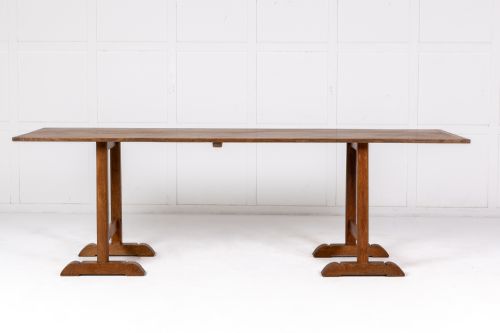 19TH CENTURY FRENCH OAK TABLE - ADDITIONAL PHOTO 1
