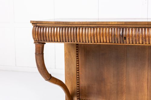 PAIR OF 19TH CENTURY ITALIAN WALNUT CONSOLE TABLES - ADDITIONAL PHOTO 2