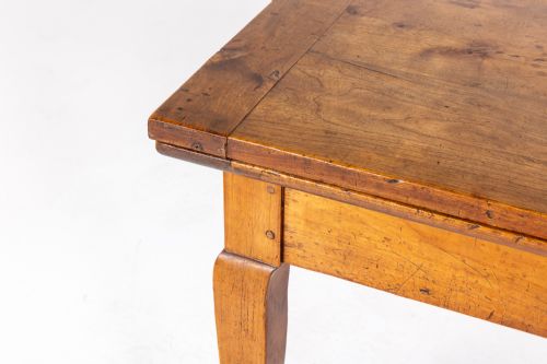 19TH CENTURY CHERRYWOOD FARMHOUSE TABLE - ADDITIONAL PHOTO 6