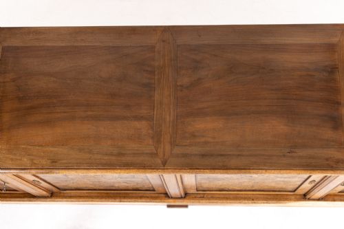 LARGE 19TH CENTURY FRENCH WALNUT ENFILADESIDEBOARD - ADDITIONAL PHOTO 5