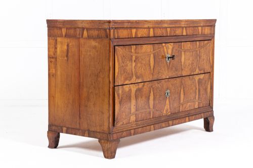19TH CENTURY ITALIAN OLIVE WOOD COMMODE - ADDITIONAL PHOTO 6