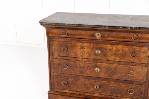 EARLY 19TH CENTURY FRENCH WALNUT COMMODE - ADDITIONAL PHOTO 1