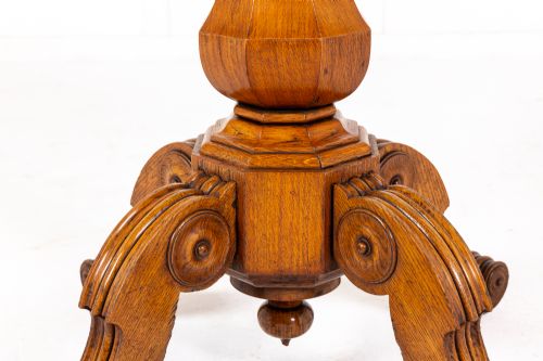 19TH CENTURY ITALIAN OAK OCTAGONAL TABLE WITH INLAID MARBLE TOP - ADDITIONAL PHOTO 3