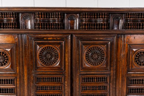 19TH CENTURY FRENCH BRETON OAK CABINET - ADDITIONAL PHOTO 7