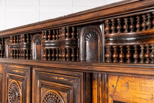 19TH CENTURY FRENCH BRETON OAK CABINET - ADDITIONAL PHOTO 9
