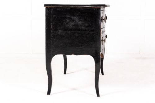 18TH CENTURY FRENCH PROVINCIAL EBONISED COMMODE - ADDITIONAL PHOTO 4