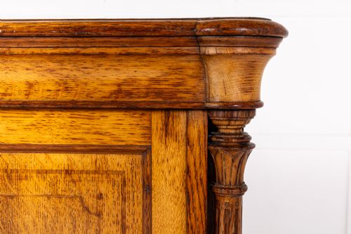 19TH CENTURY ENGLISH OAK SIDE CABINET - ADDITIONAL PHOTO 2