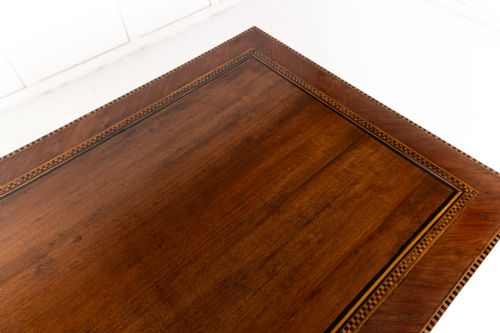 18TH CENTURY ITALIAN CHERRY AND WALNUT COMMODE - ADDITIONAL PHOTO 5