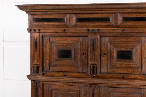 SMALL 18TH CENTURY DUTCH OAK CABINET - ADDITIONAL PHOTO 1