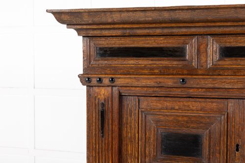 SMALL 18TH CENTURY DUTCH OAK CABINET - ADDITIONAL PHOTO 2