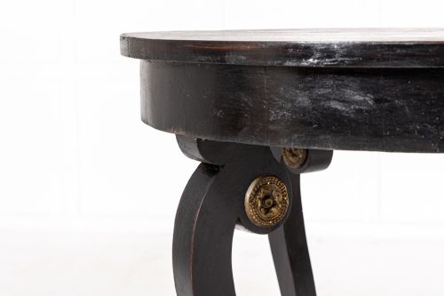 EARLY 19TH CENTURY ITALIAN EBONISED CENTRE TABLE - ADDITIONAL PHOTO 2
