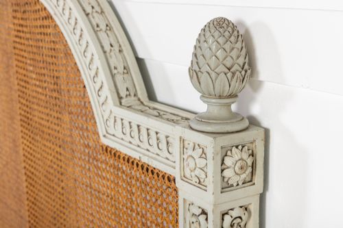 19TH CENTURY FRENCH PAINTED BED - ADDITIONAL PHOTO 4
