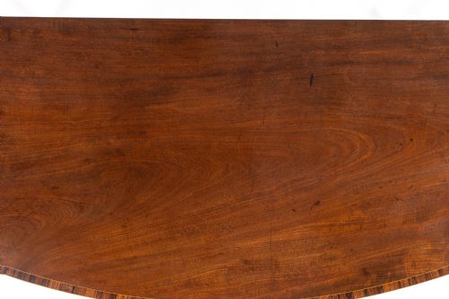 LATE 18TH CENTURY ENGLISH MAHOGANY BOW FRONTED SIDE TABLE - ADDITIONAL PHOTO 4
