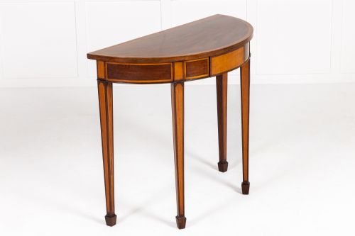 19TH CENTURY ENGLISH DEMI LUNE MAHOGANY SIDE TABLE - ADDITIONAL PHOTO 7