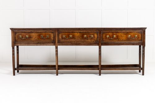 18th century english george iii oak dresser baseserver - CATEGORY: ANTIQUE SIDEBOARDS - DATED 18TH CENTURY
