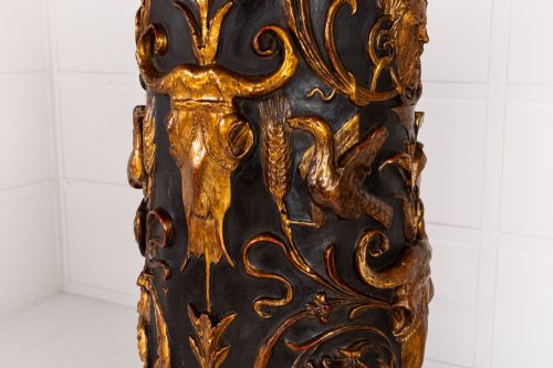 PAIR OF GRAND SCALE 19TH CENTURY PAINTED AND PARCEL GILT COLUMNS - ADDITIONAL PHOTO 3
