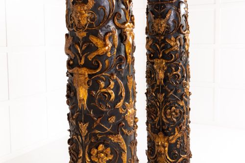 PAIR OF GRAND SCALE 19TH CENTURY PAINTED AND PARCEL GILT COLUMNS - ADDITIONAL PHOTO 7