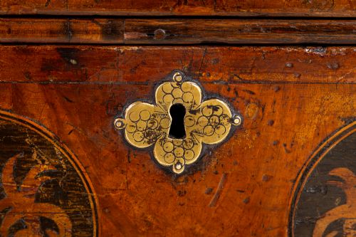 RARE 17TH CENTURY ENGLISH MARQUETRY CHEST OF DRAWERS - ADDITIONAL PHOTO 5