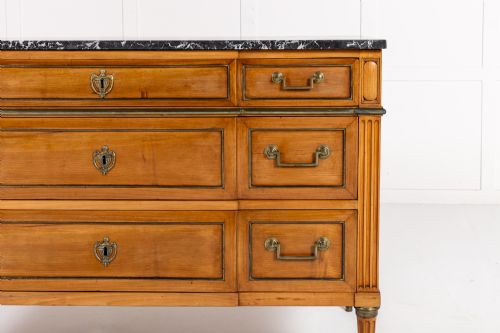 18TH CENTURY FRENCH LOUIS XVI PERIOD SATINWOOD COMMODE - ADDITIONAL PHOTO 2