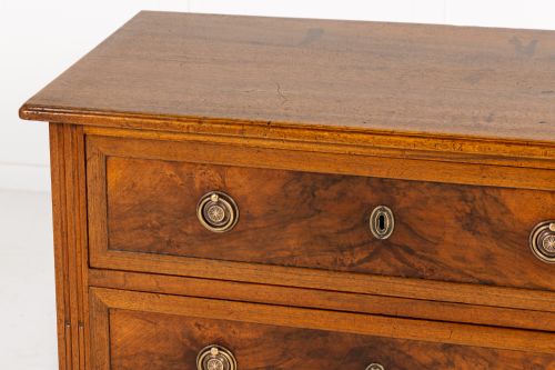 SMALL LATE 18TH CENTURY FRENCH LOUIS XVI PERIOD WALNUT COMMODE - ADDITIONAL PHOTO 2