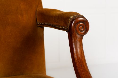 LARGE 18TH CENTURY GEORGE III MAHOGANY GAINSBOROUGH ARMCHAIR - ADDITIONAL PHOTO 3