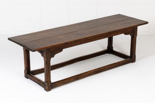 early 18th century english elm and oak refectory table - CATEGORY: ANTIQUE TABLES - DATED 18TH CENTURY