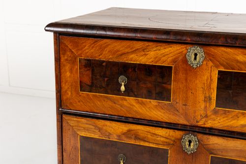 LATE 17THEARLY 18TH CENTURY ENGLISH WALNUT CHEST ON STAND - ADDITIONAL PHOTO 2