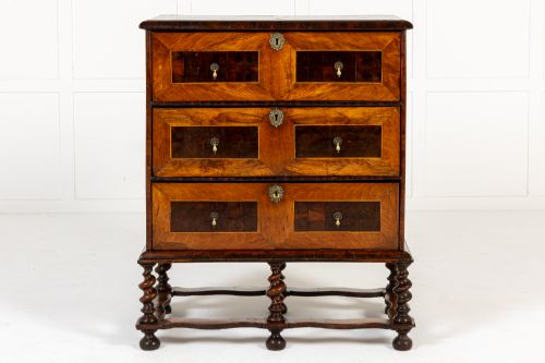 LATE 17THEARLY 18TH CENTURY ENGLISH WALNUT CHEST ON STAND - ADDITIONAL PHOTO 6